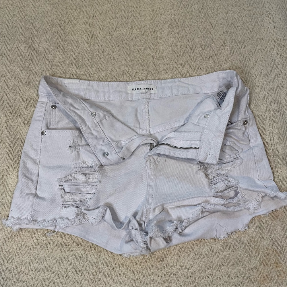 white distressed jean shorts